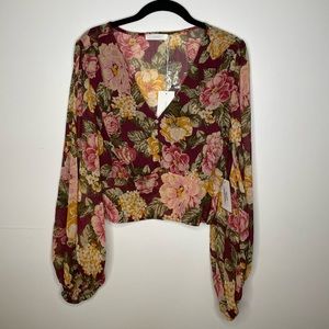 Floral Low Cut Long Sleeve Crop Top
